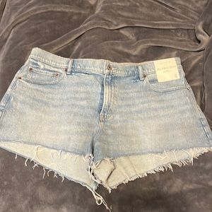Abercrombie & Fitch The Mom Short 34/18 NWT